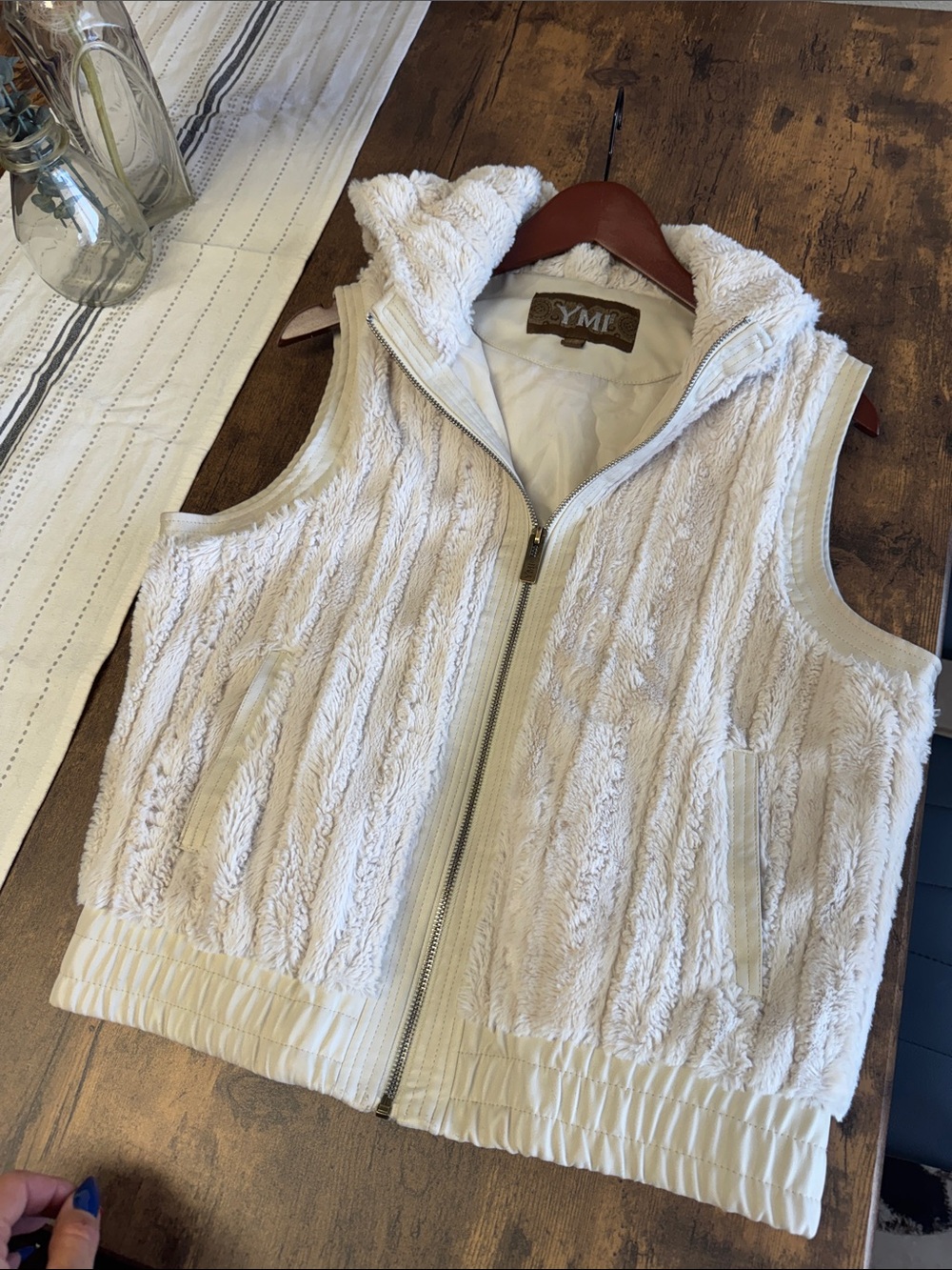 YMI Cream Faux-Sherpa Zip Vest